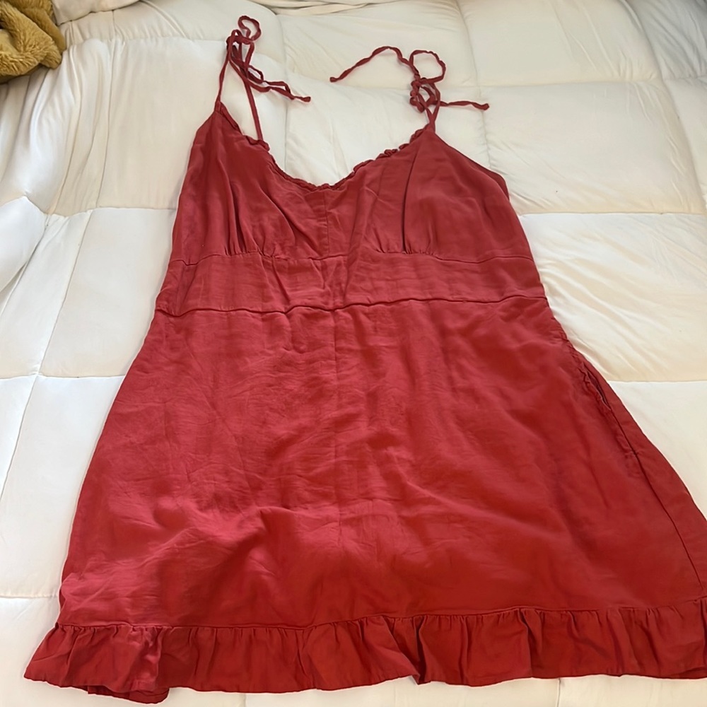 Red Abercrombie and Fitch sun dress